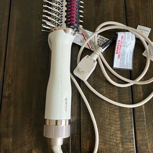 Shark - SmoothStyle Heated Comb Straightener and Smoother